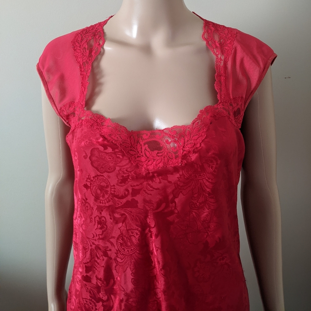 Vintage the Bay Versailles lace floral red long dress, women's large - Picture 2 of 8